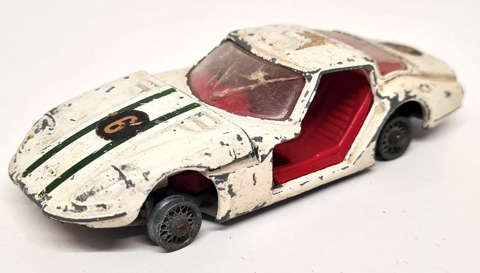 Corgi Toys Marcos Volvo 1800 Sports 324 Vintage Toy Car Restoration Spares - Image 4 of 4