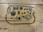 Small Lot Of Vintage Costume Jewelry Rhinestone Bracelet Pendant Pins Deco