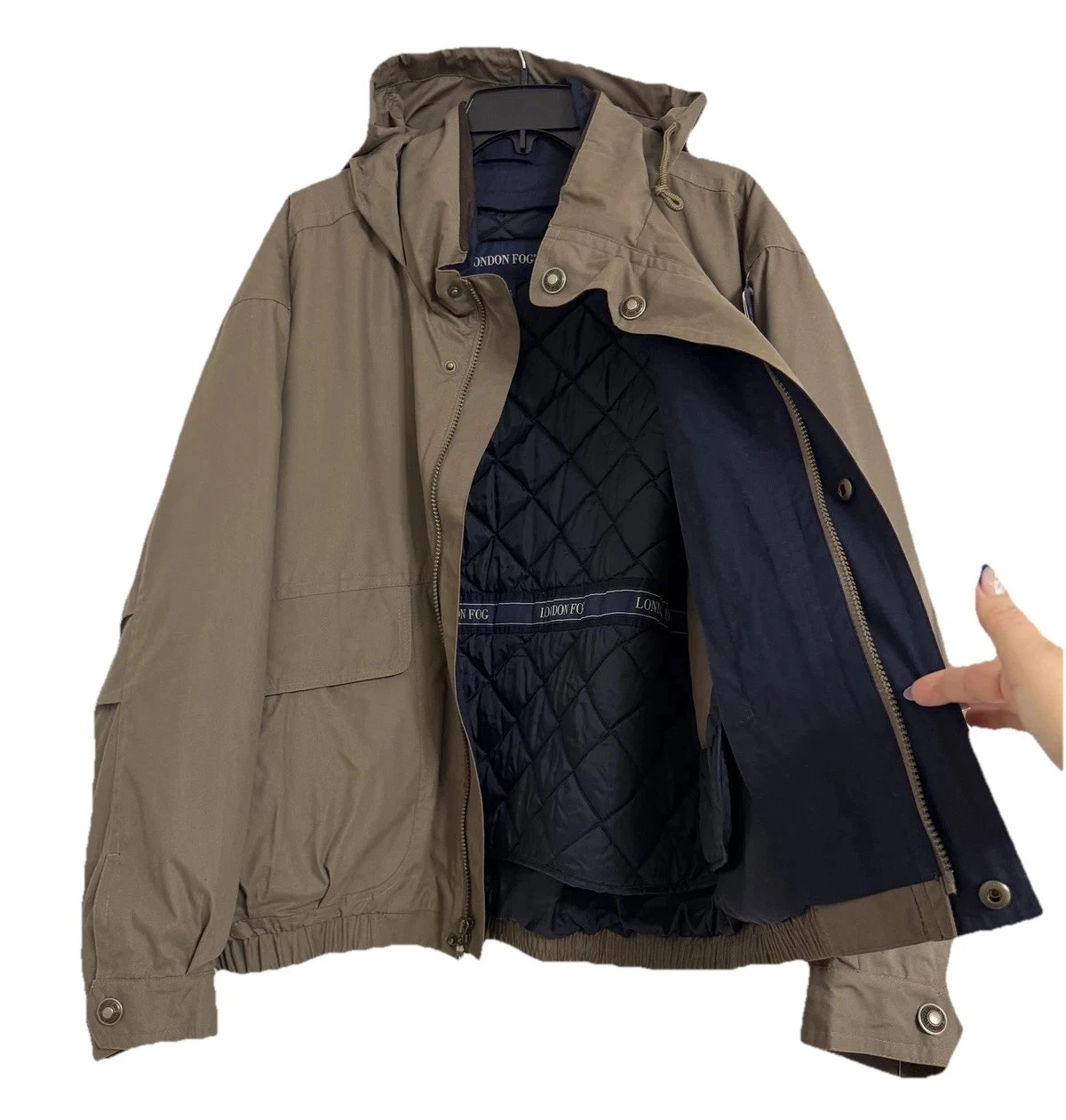 NWT VTG London Fog Storm Jacket Men L Brown Hooded Water Repellent Insulated 90s
Opens in a new wind