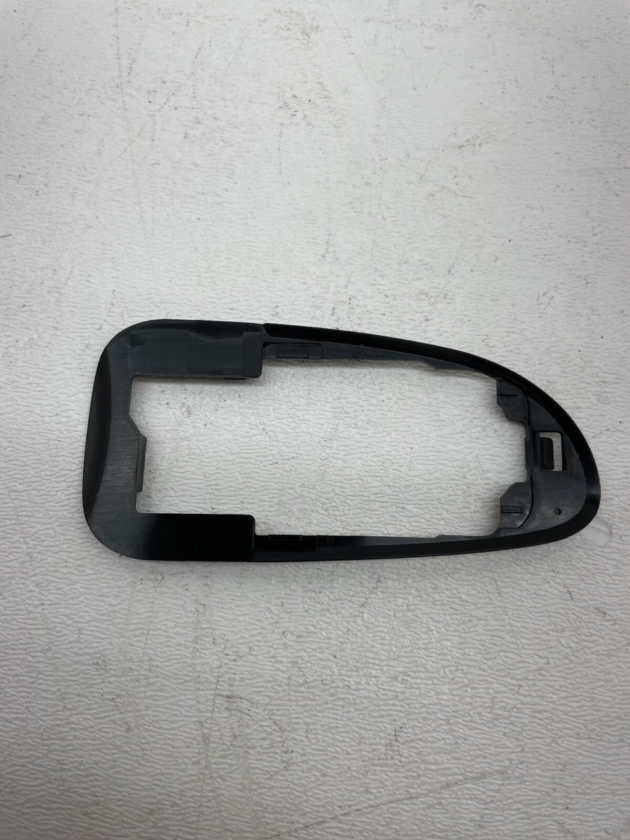 OEM NEW 2016-2022 Mazda 3 6 Passenger CX3 Sd Handle Outside Gasket