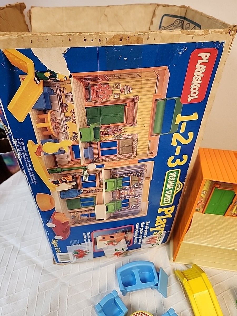 PLAYSKOOL SESAME STREET PLAYSET 1-2-3 VINTAGE #139 PLAYSET W