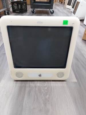 Apple eMac A1002 PowerPC OS X 10.3.9動作品 Apple eMac G4 A1002 PowerMac 6,4 1.25GHz PowerPC CPU 1GB RAM