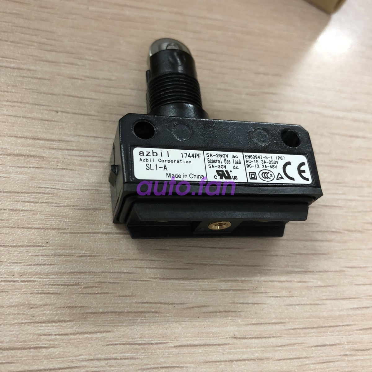 new EN60947-5-1 IP67 for Yamatake/Azbil SL1-A SL1-AK Limit Switch