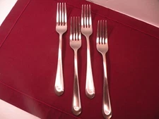 Set Of 4 Argent Dinner Forks Satin 18/10 Stainless Steel Indent Center 8 1/8"