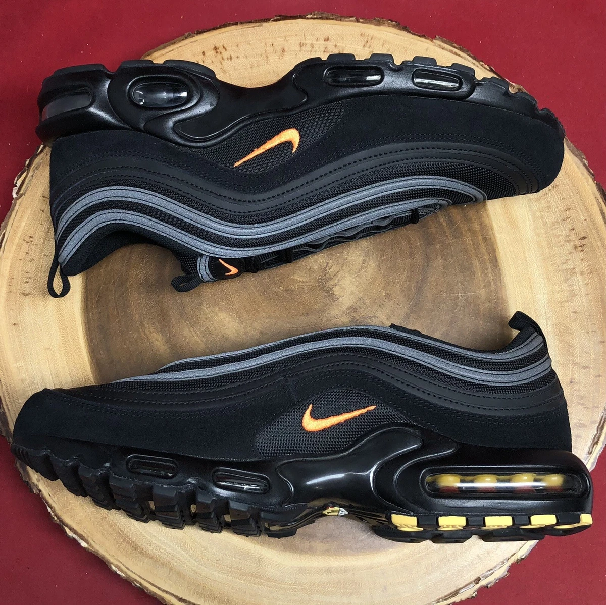 Grey black crimson air shop max 97