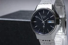 Vintage 1975 Exc+5 Seiko QZ 0923-8010 Day-Date Blue Dial Quartz Mens Watch JAPAN