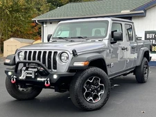 2020 Jeep Gladiator Sport S 4x4 4dr Crew Cab 5.0 ft. SB