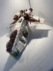 LEGO Star Wars: Republic Gunship 75021 (2013) No Figs sold as is