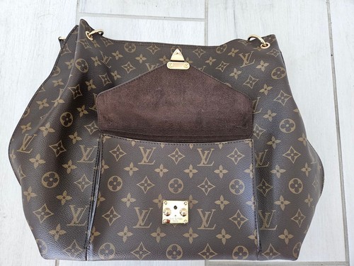 Authentic Louis Vuitton Metis Hobo Mongram Canvas Handbag & Dust Bag - Picture 3 of 14