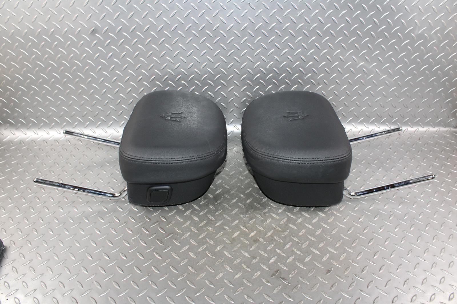 Maserati Ghibli 2014-2020 FRONT+LEFT, RIGHT Headrest