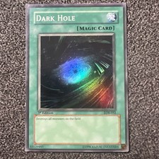 Dark Hole (Magic) LOB-052 The Legend of Blue Eyes White Dragon 1st Edition-Holo 