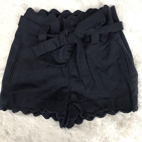 FOREVER NEW Size 6 Navy Dress Shorts High Waist Tie Women's Scalloped Ladies