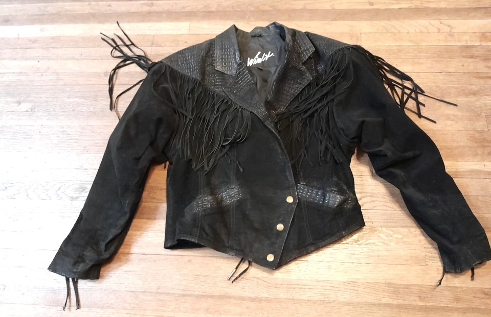 Chaqueta De Colección Para Mujer Talla Pequeña Boho Vaquera Motociclista Moto Cuero Recortado Gamuza Flecos Foto 4 de 4
