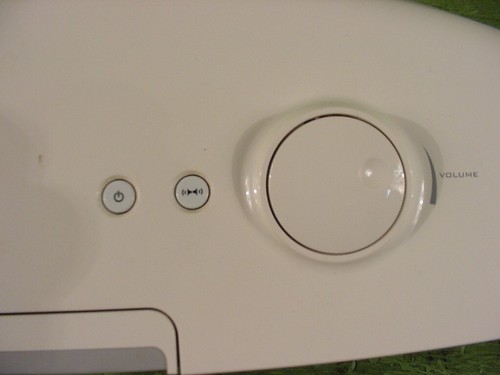Cambridge Soundworks Creative PlayDock MF8046 iPod Dock - Picture 4 of 8