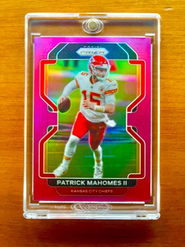 Patrick Mahomes RARE PINK REFRACTOR INVESTMENT CARD PRIZM SUPER BOWL MVP MINT