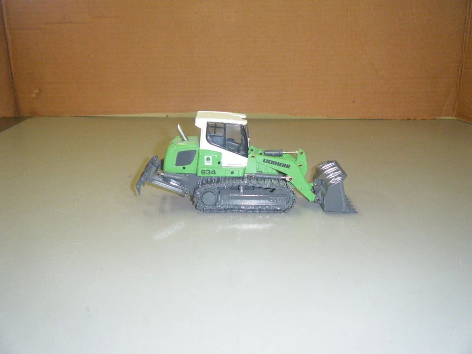 Cargador de orugas Liebherr 634 Arbogast - Conrad - Espejos faltantes - Sin caja Foto 3 de 4