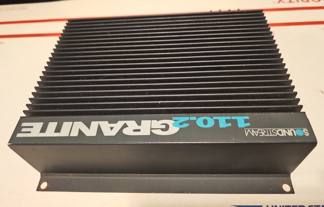 Soundstream 110.2 GRANITE Old School Car Amplifier eBay