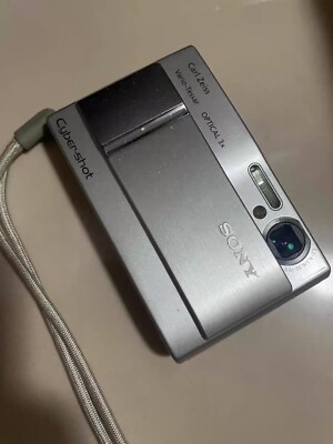 Sony Cyber-shot DSC-T10 Digital Camera 7.2MP 3x Optical Zoom