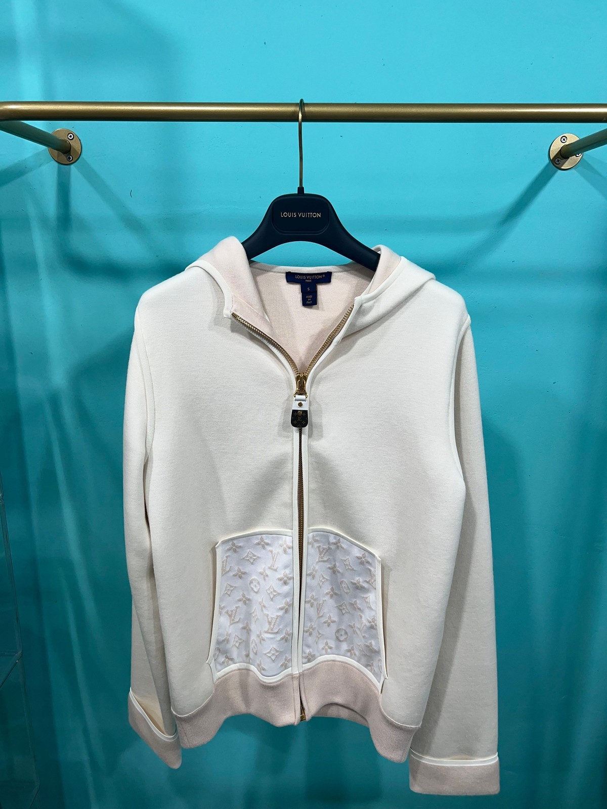 Louis Vuitton Monogram Pocket Hoodie 146274203