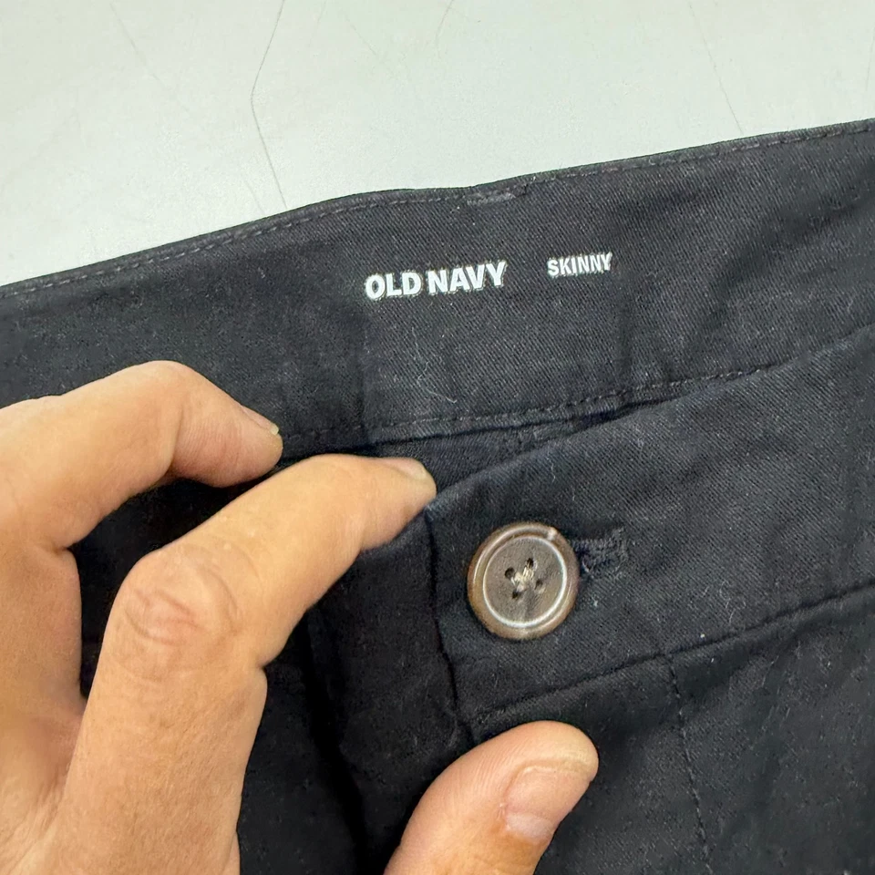 Old Navy Women's Skinny Chino Pants Size 2 Black Cotton Blend Slim Tapered Leg - Image 3 of 4