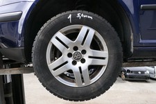 4x Golf 4 Bora Alufelgen Felgen 195/65 R15 Winterreifen Reifen 1J0601025Q 6-7mm