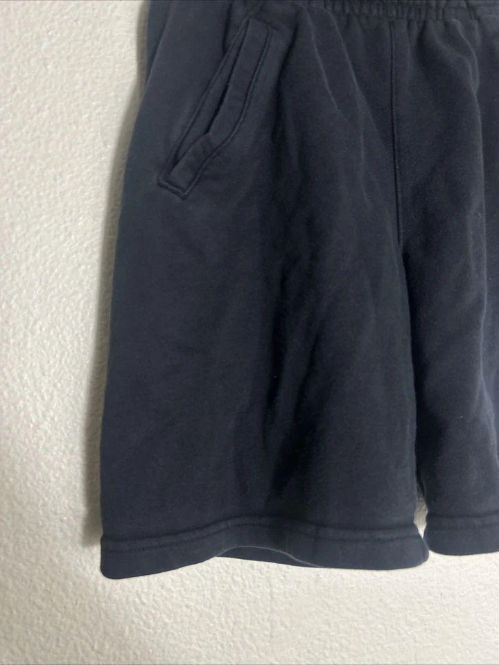 Nike Sportswear Club Fleece 6.25" Black Shorts CK0509-010 Boys Medium - Image 2 of 4