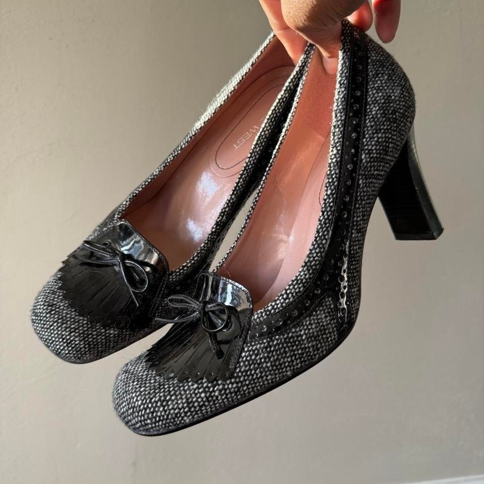 Nine West Women's Heels Size 7M Black White Tweed Tassel Round Toe
