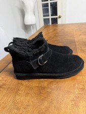 BearPaw Women  s 8 Shorty Buckle Black Genuine Suede Winter Boots Wool Shearling