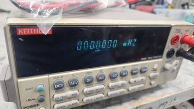 Keithley Instruments 2000 Multimeter + PROBES   POWER TESTED ONLY