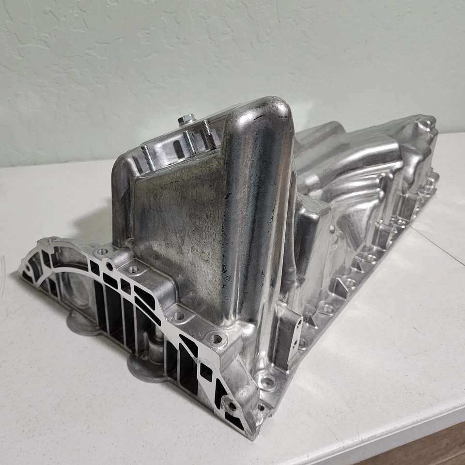 Para BMW F01 F07 F10 528i 535i 640i 740i 740Li ActiveHybrid 5/7 cárter de aceite L6 3,0 L Foto 4 de 4