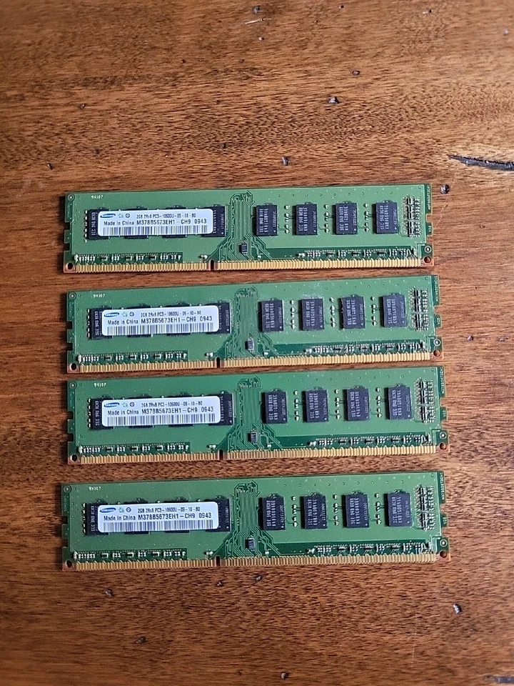 8GB RAM - 4 Samsung 2GB PC3-10600 DDR3 Laptop Memory [Part# M471B5773CHS-CH9] - Image 2 of 4