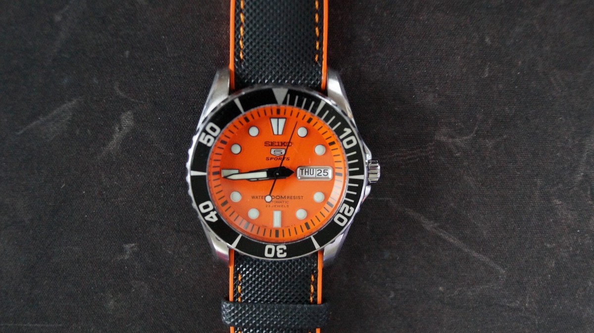 SEIKO 5 Sport Orange Sea Urchin Mini Sumo SNZF19J 7S36-03C0 SEIKO 5 Sport Orange Sea Urchin Mini Sumo SNZF19J 7S36-03C0
