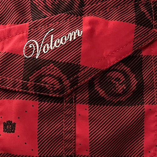 Volcom Board Shorts Mens 40 Michael J Zepeda Black Red Skulls Swim Beach Trunks - Picture 5 of 10