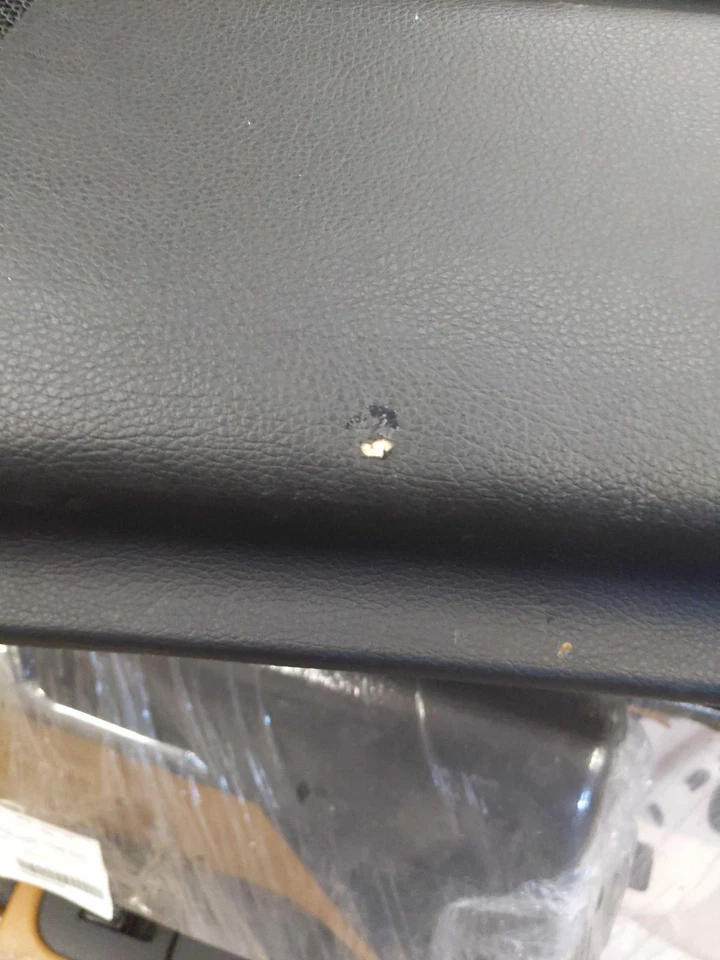 06 07 08 09 10 INFINITI M35 Right Front Door Trim Panel, Wood Trim; Bourbon R - Image 4 of 4