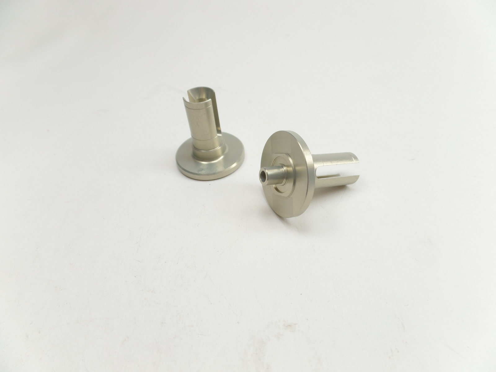 Tamiya M-08R Chassis 19804514 Differential Outputs For Spheric Differential T8R®