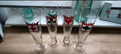 Biergläser in Kartenspiel Optik Handbemalt partyraum