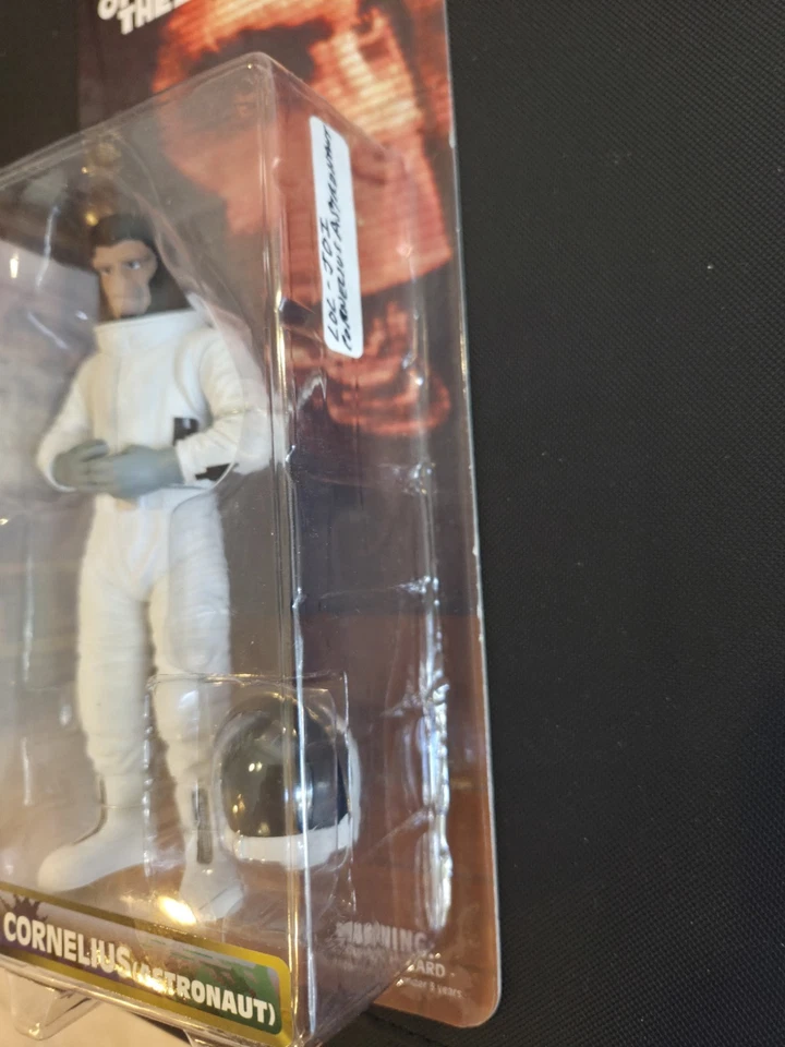 Planeta de los Simios: Juguete Medicom Figura Ultra Detalle: Cornelius (Astronauta) Nuevo Foto 4 de 4