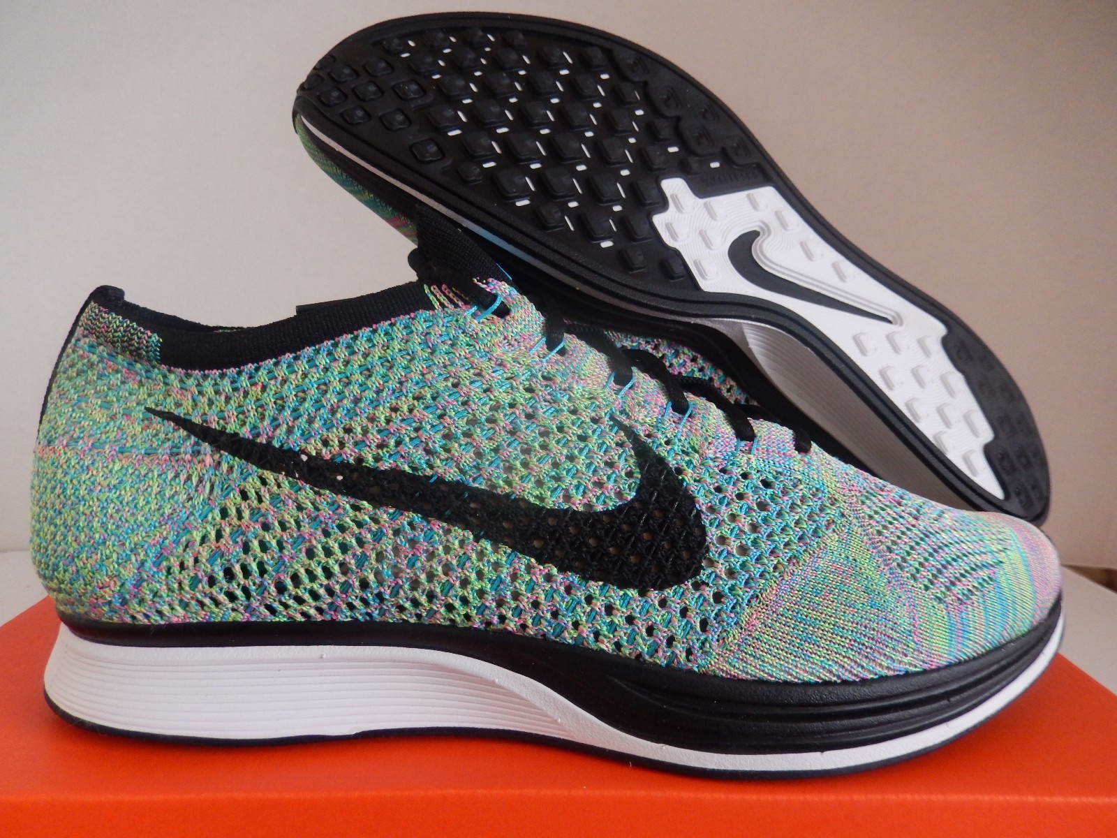 NIKE FLYKNIT RACER GREEN STRIKE-BLK-BLUE LAGOON SZ 9 NIKE FLYKNIT RACER GREEN STRIKE-BLK-BLUE LAGOON SZ 9