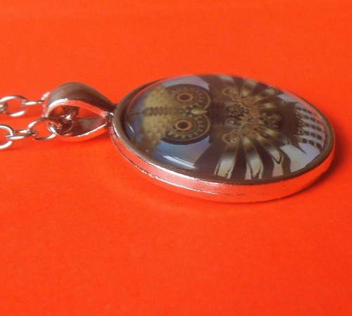 Owl Spread Wings Cogs Cabochon Pendant Necklace Silver Tone Steampunk Gothic: UK - Picture 2 of 5
