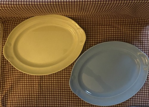 Vintage 2) Lu-Ray Pastels T.S.&T. USA 13.25” Platters Pale Yellow + Blue 1940’s - Picture 2 of 10