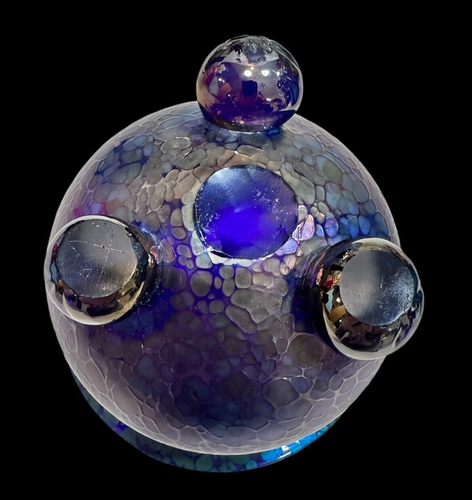 LOETZ COBALT PAPILLION ART GLASS VASE WITH 3 BALL FEET C. 1918 CZECH BOHEMIAN - Picture 8 of 8