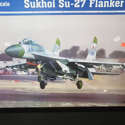 トランペッター 1/32 スホーイ Sukhoi Su-27 FlankerB 【公式通販】