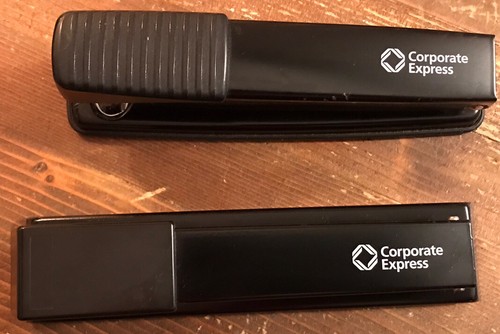 Set of 2 Corporate Express Staplers Standard Staplers - Picture 2 of 9