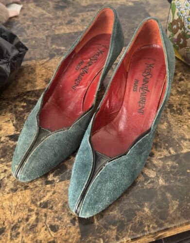 Vintage Yves Saint Laurent 90s YSL Real Leather Kitten Heels Women’s size 4.5
