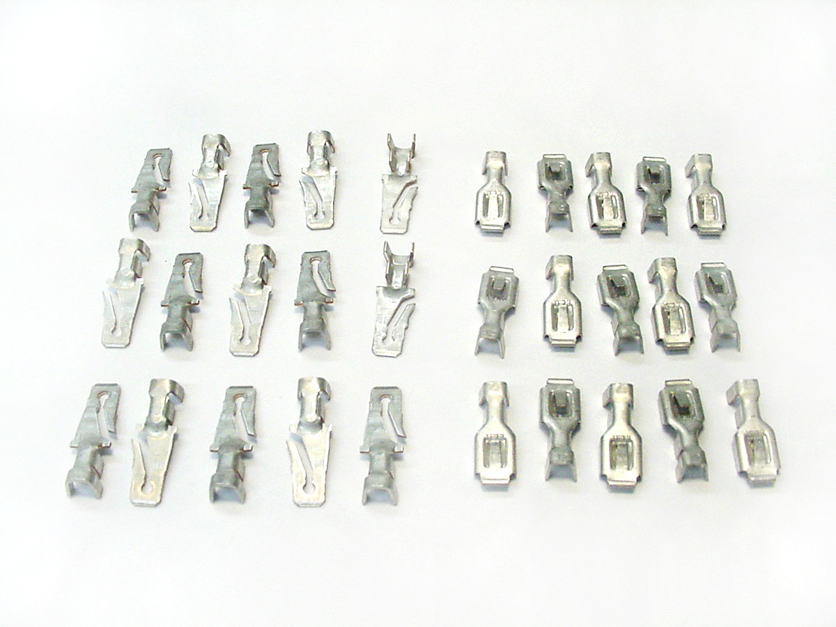 48pcs Male & Female 14-16 AWG Gauge Wiring Harness Terminal Crimp Connectors USA - Foto 14