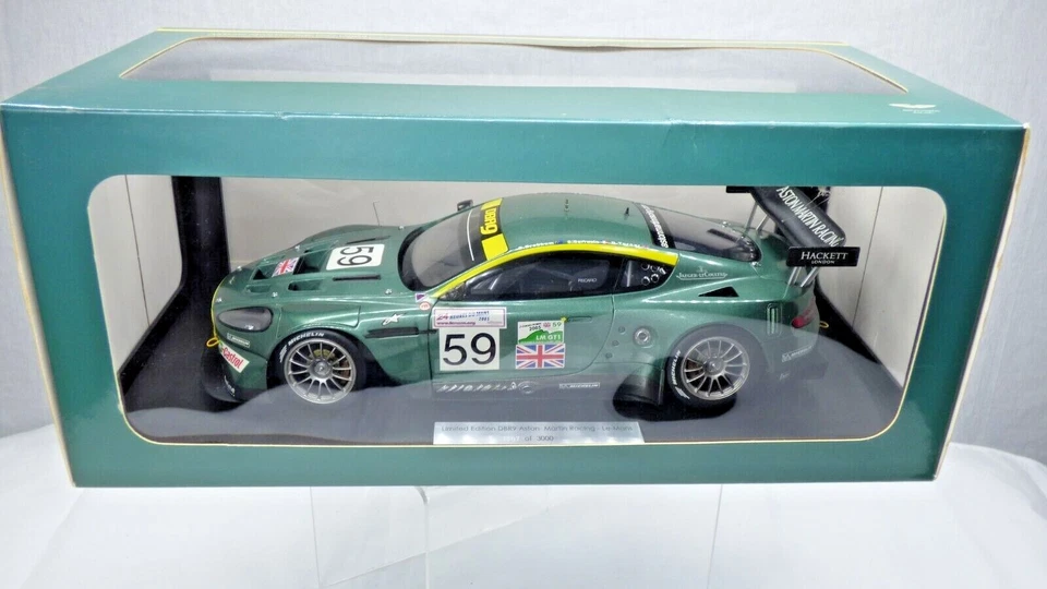 Autoart 1:18 Aston Martin DBR9 59 Le Mans 2005 80507 raro verde corrida britânica - Imagem 3 de 4