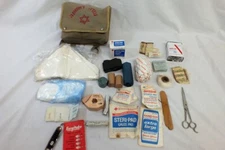 Vtg Israeli Isreal First Aid Kit Pack Gear Bag with Medical Supplies Bandages