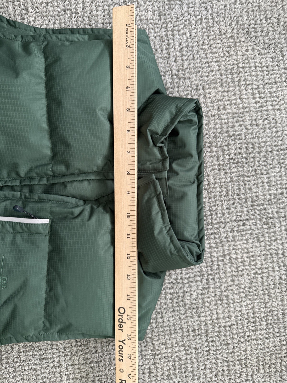 Vineyard Vines Primaloft Performance Insulated Ov… - image 4