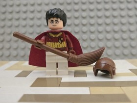 LEGO Harry Potter Minifigure - 4737 Gryffindor Quidditch Uniform