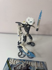 LEGO Bionicle Toa Hordika Nuju Set 8741 Complete with Instructions No Canister